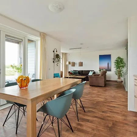 Apartment 602s 4-pers With Unique View Hellevoetsluis